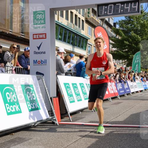 15.09.2024 - PSD Bank Halbmarathon Strokosch-Dieckow http://msf.ph/oto/7067984 15.09.2024 11:08:35 Ziel 474, 475, 491, 493, 562, 1076 meine-sportfotos.de