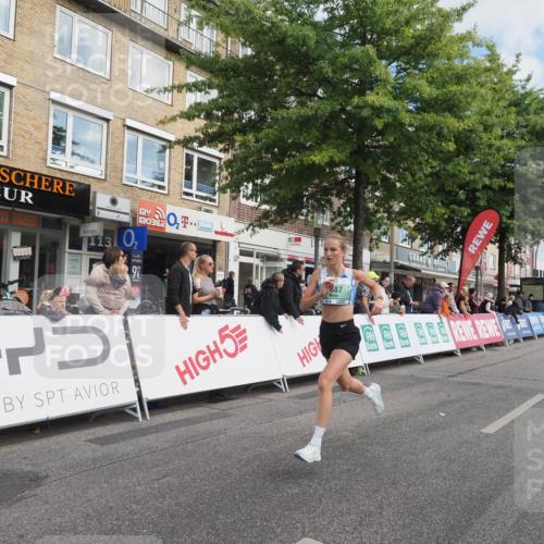 15.09.2024 - PSD Bank Halbmarathon Miley Keyser http://msf.ph/oto/7067985 15.09.2024 11:19:24 Ziel 401, 628, 630, 822, 859, 870, 887, 1070 meine-sportfotos.de