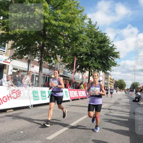 15.09.2024 - PSD Bank Halbmarathon Miley Keyser http://msf.ph/oto/7067988 15.09.2024 12:19:12 Ziel 1728, 1729, 1828, 2149, 2412, 2821, 3103, 3106, 3258, 3419, 3446, 3447, 3500, 3561 meine-sportfotos.de