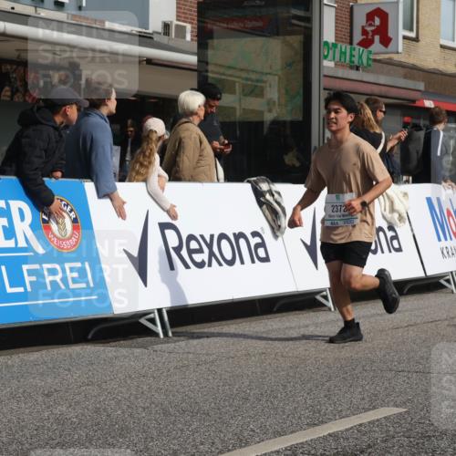 15.09.2024 - PSD Bank Halbmarathon Michael Strokosch http://msf.ph/oto/7067999 15.09.2024 12:03:58 Ziel 1674, 1741, 1756, 2136, 2363, 2372, 2720, 2880, 2943, 2945 meine-sportfotos.de