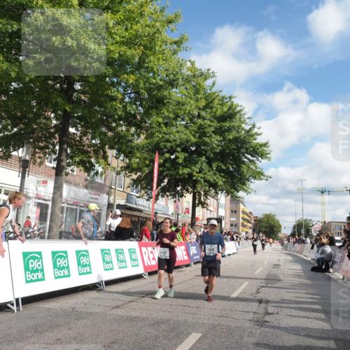 15.09.2024 - PSD Bank Halbmarathon Miley Keyser http://msf.ph/oto/7068014 15.09.2024 12:19:17 Ziel 1728, 1828, 3103, 3106, 3373, 3419, 3446, 3447 meine-sportfotos.de