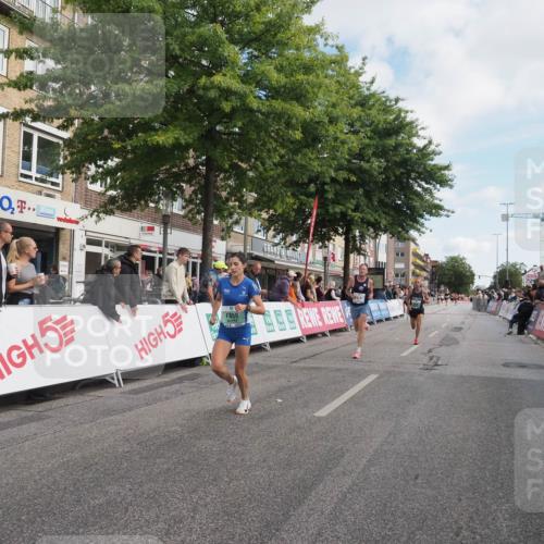 15.09.2024 - PSD Bank Halbmarathon Miley Keyser http://msf.ph/oto/7068016 15.09.2024 11:19:28 Ziel 401, 608, 628, 630, 820, 822, 859, 870, 887, 1070, 2468 meine-sportfotos.de