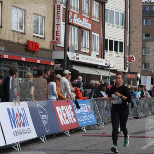 15.09.2024 - PSD Bank Halbmarathon Michael Strokosch http://msf.ph/oto/7068056 15.09.2024 12:04:13 Ziel 1756, 3027, 3194 meine-sportfotos.de