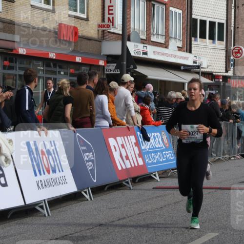 15.09.2024 - PSD Bank Halbmarathon Michael Strokosch http://msf.ph/oto/7068063 15.09.2024 12:04:13 Ziel 1756, 3027, 3194 meine-sportfotos.de