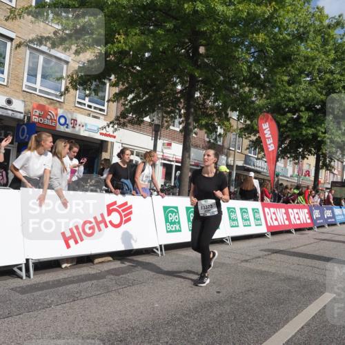 15.09.2024 - PSD Bank Halbmarathon Miley Keyser http://msf.ph/oto/7068078 15.09.2024 12:19:26 Ziel 1828, 3092, 3103, 3373 meine-sportfotos.de