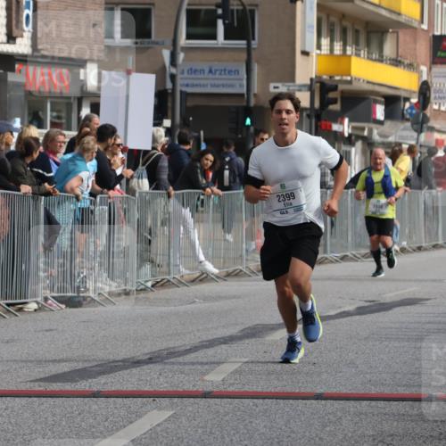 15.09.2024 - PSD Bank Halbmarathon Michael Strokosch http://msf.ph/oto/7068095 15.09.2024 12:04:19 Ziel 2399, 3027, 3194 meine-sportfotos.de