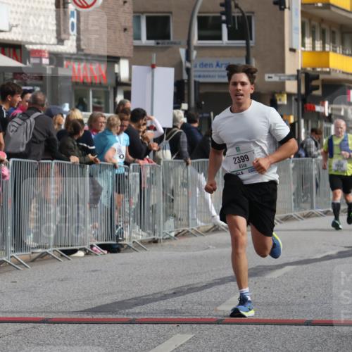 15.09.2024 - PSD Bank Halbmarathon Michael Strokosch http://msf.ph/oto/7068099 15.09.2024 12:04:20 Ziel 2399, 3027, 3194 meine-sportfotos.de