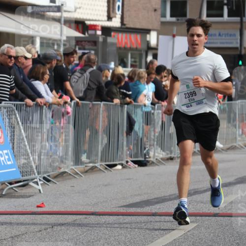 15.09.2024 - PSD Bank Halbmarathon Michael Strokosch http://msf.ph/oto/7068108 15.09.2024 12:04:20 Ziel 2399, 3027, 3194 meine-sportfotos.de