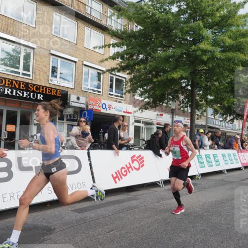 15.09.2024 - PSD Bank Halbmarathon Miley Keyser http://msf.ph/oto/7068111 15.09.2024 11:19:33 Ziel 401, 605, 608, 628, 630, 637, 820, 822, 858, 859, 870, 1070, 2468 meine-sportfotos.de