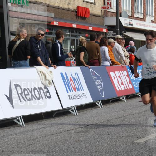 15.09.2024 - PSD Bank Halbmarathon Michael Strokosch http://msf.ph/oto/7068119 15.09.2024 12:04:21 Ziel 1938, 2399, 3027, 3194 meine-sportfotos.de