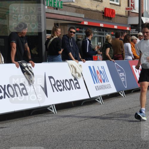 15.09.2024 - PSD Bank Halbmarathon Michael Strokosch http://msf.ph/oto/7068122 15.09.2024 12:04:22 Ziel 1938, 2399, 3027, 3194 meine-sportfotos.de