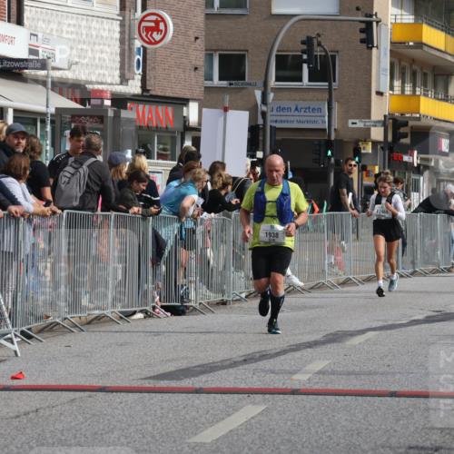15.09.2024 - PSD Bank Halbmarathon Michael Strokosch http://msf.ph/oto/7068139 15.09.2024 12:04:24 Ziel 1938, 2399, 2965, 3027, 3194 meine-sportfotos.de