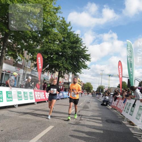 15.09.2024 - PSD Bank Halbmarathon Miley Keyser http://msf.ph/oto/7068141 15.09.2024 12:19:38 Ziel 1613, 2867, 3092 meine-sportfotos.de