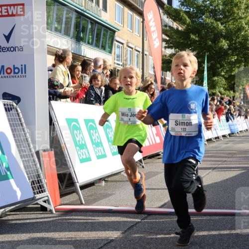 15.09.2024 - PSD Bank Halbmarathon Strokosch-Dieckow http://msf.ph/oto/7068153 15.09.2024 10:27:43 Ziel 8, 48, 122, 139, 159, 174, 204, 219, 233, 268, 272 meine-sportfotos.de