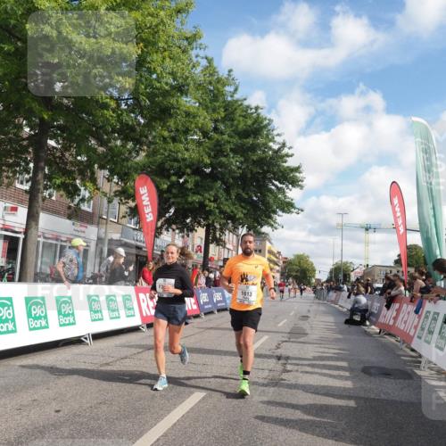 15.09.2024 - PSD Bank Halbmarathon Miley Keyser http://msf.ph/oto/7068155 15.09.2024 12:19:38 Ziel 1613, 2867, 3092 meine-sportfotos.de
