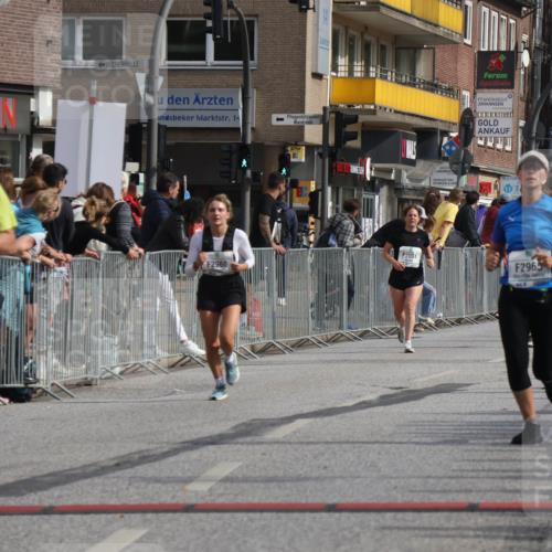 15.09.2024 - PSD Bank Halbmarathon Michael Strokosch http://msf.ph/oto/7068159 15.09.2024 12:04:27 Ziel 1938, 2399, 2960, 2965, 3194 meine-sportfotos.de
