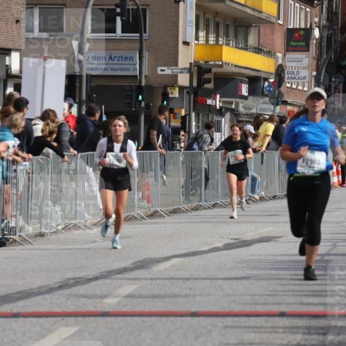15.09.2024 - PSD Bank Halbmarathon Michael Strokosch http://msf.ph/oto/7068161 15.09.2024 12:04:27 Ziel 1938, 2399, 2960, 2965, 3194 meine-sportfotos.de