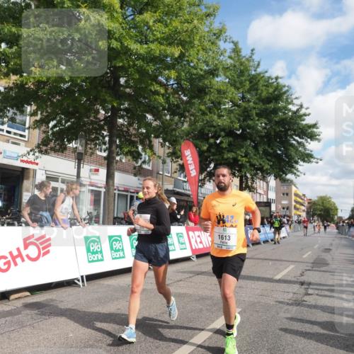 15.09.2024 - PSD Bank Halbmarathon Miley Keyser http://msf.ph/oto/7068175 15.09.2024 12:19:39 Ziel 1613, 2867, 3092 meine-sportfotos.de