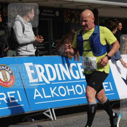 15.09.2024 - PSD Bank Halbmarathon Michael Strokosch http://msf.ph/oto/7068176 15.09.2024 12:04:31 Ziel 1938, 2134, 2399, 2708, 2871, 2960, 2965, 3004 meine-sportfotos.de