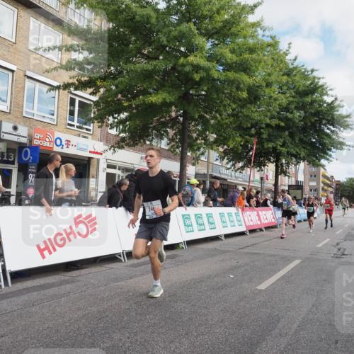 15.09.2024 - PSD Bank Halbmarathon Miley Keyser http://msf.ph/oto/7068182 15.09.2024 11:19:41 Ziel 508, 605, 608, 615, 637, 668, 820, 858, 870, 871, 2468 meine-sportfotos.de