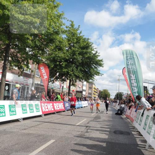 15.09.2024 - PSD Bank Halbmarathon Miley Keyser http://msf.ph/oto/7068197 15.09.2024 12:19:48 Ziel 1613, 2025, 2867, 2903, 3394, 3436 meine-sportfotos.de