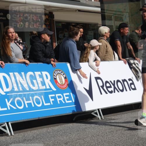 15.09.2024 - PSD Bank Halbmarathon Michael Strokosch http://msf.ph/oto/7068217 15.09.2024 12:04:37 Ziel 1938, 2134, 2708, 2871, 2960, 2965, 3004 meine-sportfotos.de