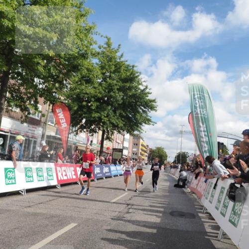 15.09.2024 - PSD Bank Halbmarathon Miley Keyser http://msf.ph/oto/7068229 15.09.2024 12:19:49 Ziel 1613, 2025, 2867, 2903, 3394, 3436 meine-sportfotos.de