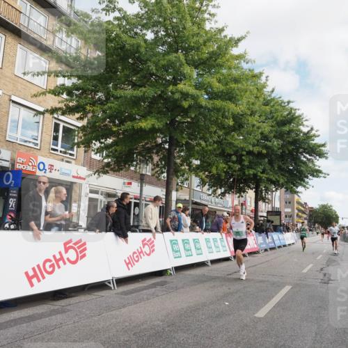 15.09.2024 - PSD Bank Halbmarathon Miley Keyser http://msf.ph/oto/7068237 15.09.2024 11:19:45 Ziel 508, 605, 608, 615, 637, 668, 820, 858, 870, 871, 2468 meine-sportfotos.de