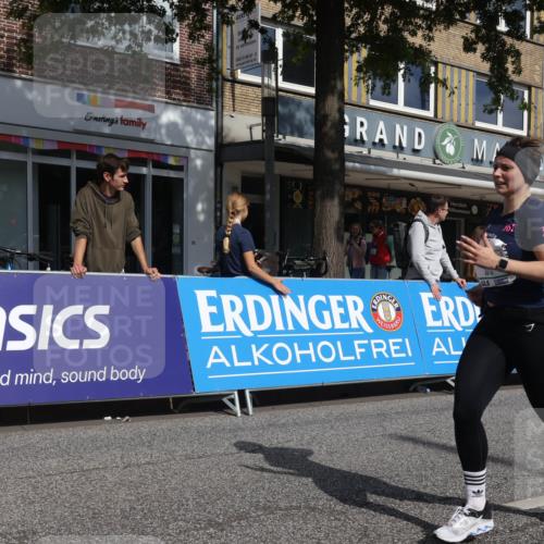15.09.2024 - PSD Bank Halbmarathon Michael Strokosch http://msf.ph/oto/7068241 15.09.2024 12:04:41 Ziel 1938, 2134, 2708, 2871, 2960, 2965, 3004, 3133 meine-sportfotos.de