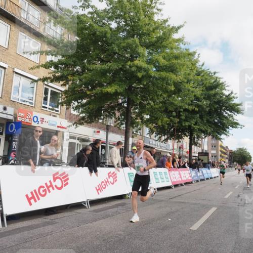 15.09.2024 - PSD Bank Halbmarathon Miley Keyser http://msf.ph/oto/7068254 15.09.2024 11:19:46 Ziel 508, 605, 608, 615, 637, 668, 820, 858, 870, 871, 2468 meine-sportfotos.de