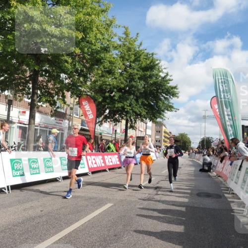 15.09.2024 - PSD Bank Halbmarathon Miley Keyser http://msf.ph/oto/7068265 15.09.2024 12:19:50 Ziel 1613, 2025, 2867, 2903, 3394, 3436 meine-sportfotos.de
