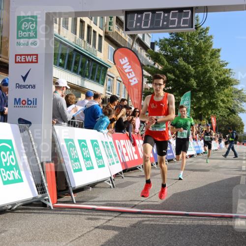 15.09.2024 - PSD Bank Halbmarathon Strokosch-Dieckow http://msf.ph/oto/7068267 15.09.2024 11:08:43 Ziel 477, 487, 493, 562, 1076 meine-sportfotos.de