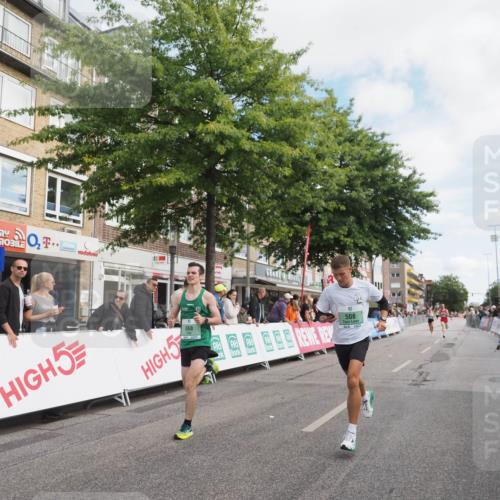 15.09.2024 - PSD Bank Halbmarathon Miley Keyser http://msf.ph/oto/7068295 15.09.2024 11:19:49 Ziel 508, 605, 608, 615, 637, 668, 820, 858, 871, 1011 meine-sportfotos.de