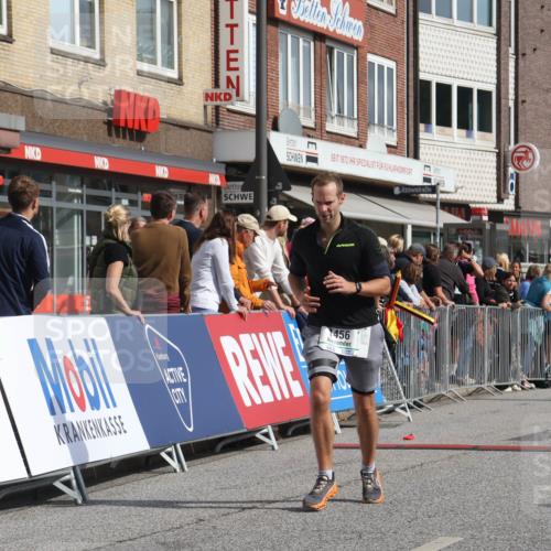 15.09.2024 - PSD Bank Halbmarathon Michael Strokosch http://msf.ph/oto/7068305 15.09.2024 12:04:56 Ziel 1456, 2346, 2881, 2901, 3054, 3122, 3133 meine-sportfotos.de