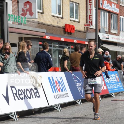 15.09.2024 - PSD Bank Halbmarathon Michael Strokosch http://msf.ph/oto/7068311 15.09.2024 12:04:57 Ziel 1456, 2346, 2562, 2726, 2881, 2901, 3054, 3122, 3133 meine-sportfotos.de