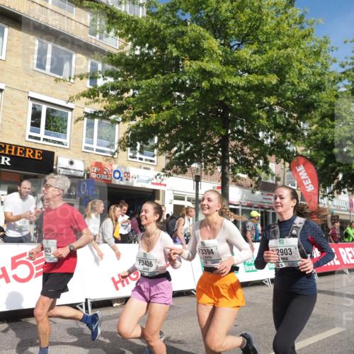 15.09.2024 - PSD Bank Halbmarathon Miley Keyser http://msf.ph/oto/7068321 15.09.2024 12:19:52 Ziel 1613, 2025, 2867, 2903, 3394, 3436, 3440 meine-sportfotos.de