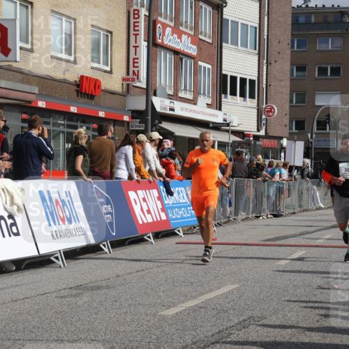 15.09.2024 - PSD Bank Halbmarathon Michael Strokosch http://msf.ph/oto/7068325 15.09.2024 12:05:01 Ziel 1456, 2164, 2191, 2346, 2562, 2726, 2881, 2901, 3054, 3122 meine-sportfotos.de