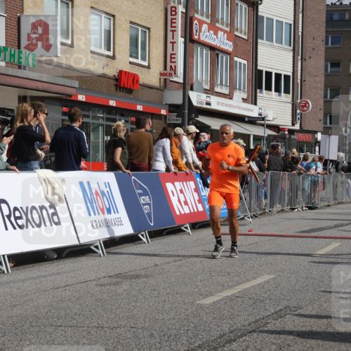 15.09.2024 - PSD Bank Halbmarathon Michael Strokosch http://msf.ph/oto/7068328 15.09.2024 12:05:01 Ziel 1456, 2164, 2191, 2346, 2562, 2726, 2881, 2901, 3054, 3122 meine-sportfotos.de