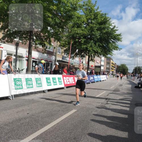 15.09.2024 - PSD Bank Halbmarathon Miley Keyser http://msf.ph/oto/7068346 15.09.2024 12:20:02 Ziel 2025, 2295, 2903, 3085, 3394, 3436, 3440 meine-sportfotos.de