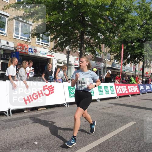 15.09.2024 - PSD Bank Halbmarathon Miley Keyser http://msf.ph/oto/7068371 15.09.2024 12:20:03 Ziel 2025, 2295, 2739, 3085, 3152, 3440 meine-sportfotos.de