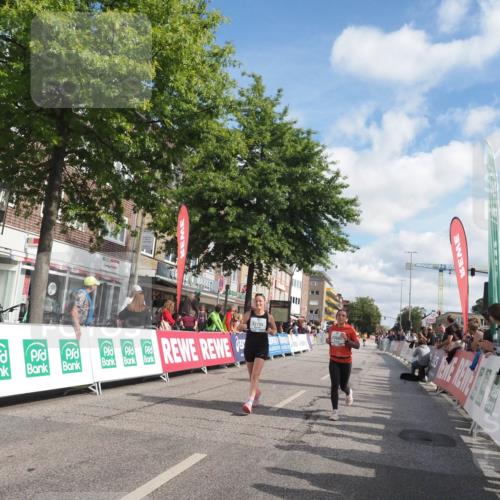 15.09.2024 - PSD Bank Halbmarathon Miley Keyser http://msf.ph/oto/7068379 15.09.2024 12:20:10 Ziel 2215, 2295, 2739, 3085, 3152, 3440, 3540 meine-sportfotos.de