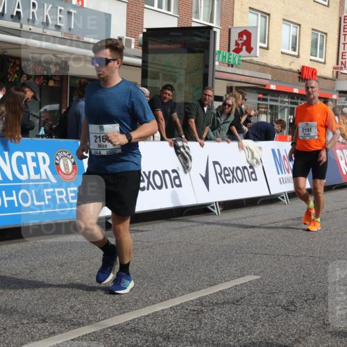 15.09.2024 - PSD Bank Halbmarathon Michael Strokosch http://msf.ph/oto/7068390 15.09.2024 12:05:09 Ziel 1456, 1656, 1718, 2164, 2191, 2304, 2419, 2562, 2726, 2786, 3054 meine-sportfotos.de