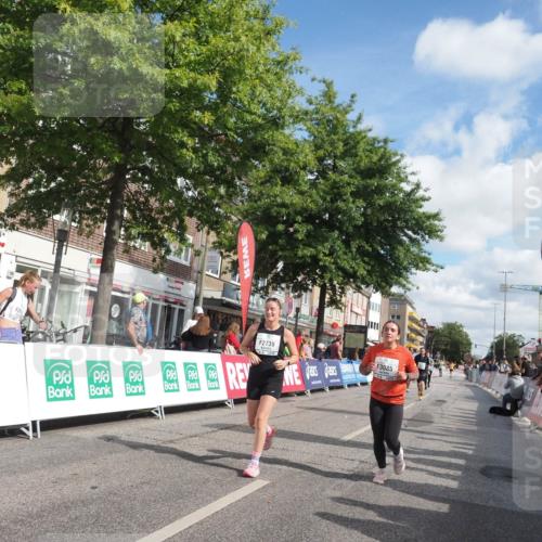 15.09.2024 - PSD Bank Halbmarathon Miley Keyser http://msf.ph/oto/7068398 15.09.2024 12:20:11 Ziel 2215, 2295, 2739, 3085, 3152, 3440, 3540 meine-sportfotos.de