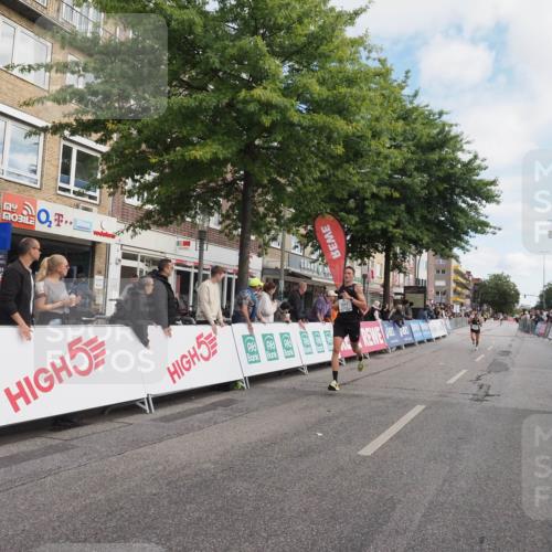 15.09.2024 - PSD Bank Halbmarathon Miley Keyser http://msf.ph/oto/7068401 15.09.2024 11:20:02 Ziel 611, 843, 1011, 2613 meine-sportfotos.de