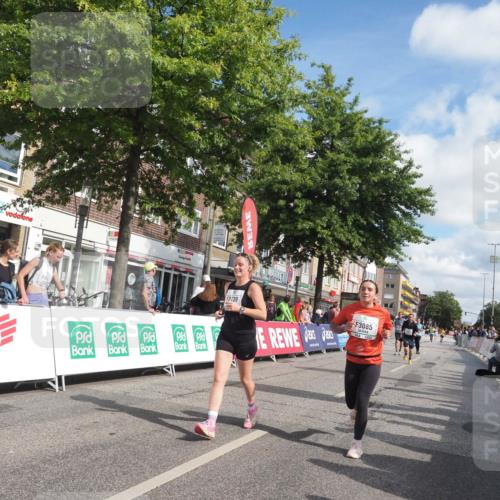 15.09.2024 - PSD Bank Halbmarathon Miley Keyser http://msf.ph/oto/7068408 15.09.2024 12:20:11 Ziel 2215, 2295, 2739, 3085, 3152, 3440, 3540 meine-sportfotos.de