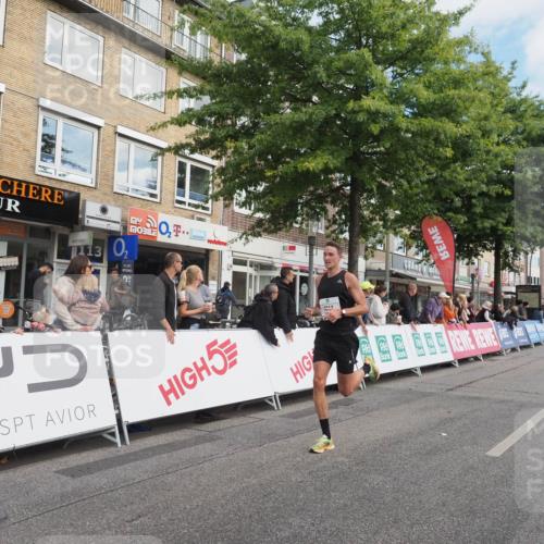 15.09.2024 - PSD Bank Halbmarathon Miley Keyser http://msf.ph/oto/7068420 15.09.2024 11:20:03 Ziel 611, 843, 1011, 2613 meine-sportfotos.de