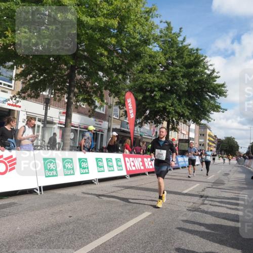 15.09.2024 - PSD Bank Halbmarathon Miley Keyser http://msf.ph/oto/7068437 15.09.2024 12:20:14 Ziel 2215, 2295, 2739, 3085, 3152, 3540 meine-sportfotos.de