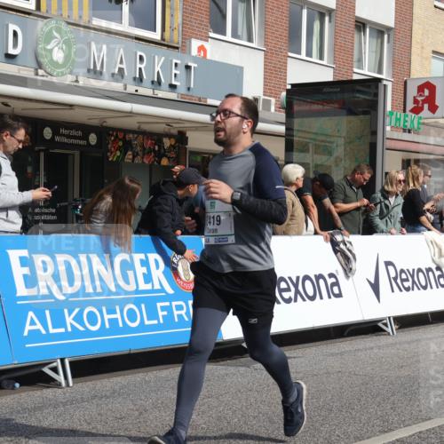 15.09.2024 - PSD Bank Halbmarathon Michael Strokosch http://msf.ph/oto/7068447 15.09.2024 12:05:18 Ziel 1656, 1718, 2014, 2095, 2164, 2191, 2199, 2304, 2419, 2515, 2786, 2955, 3068 meine-sportfotos.de