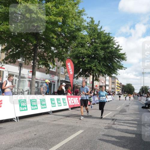 15.09.2024 - PSD Bank Halbmarathon Miley Keyser http://msf.ph/oto/7068465 15.09.2024 12:20:17 Ziel 2215, 2295, 2739, 3085, 3152, 3231, 3540 meine-sportfotos.de