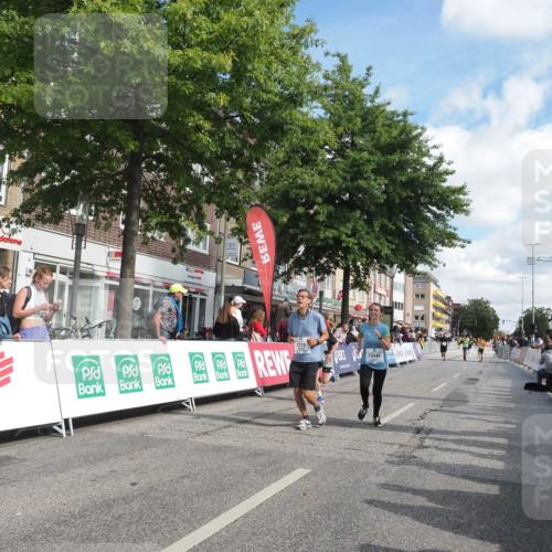 15.09.2024 - PSD Bank Halbmarathon Miley Keyser http://msf.ph/oto/7068469 15.09.2024 12:20:17 Ziel 2215, 2295, 2739, 3085, 3152, 3231, 3540 meine-sportfotos.de